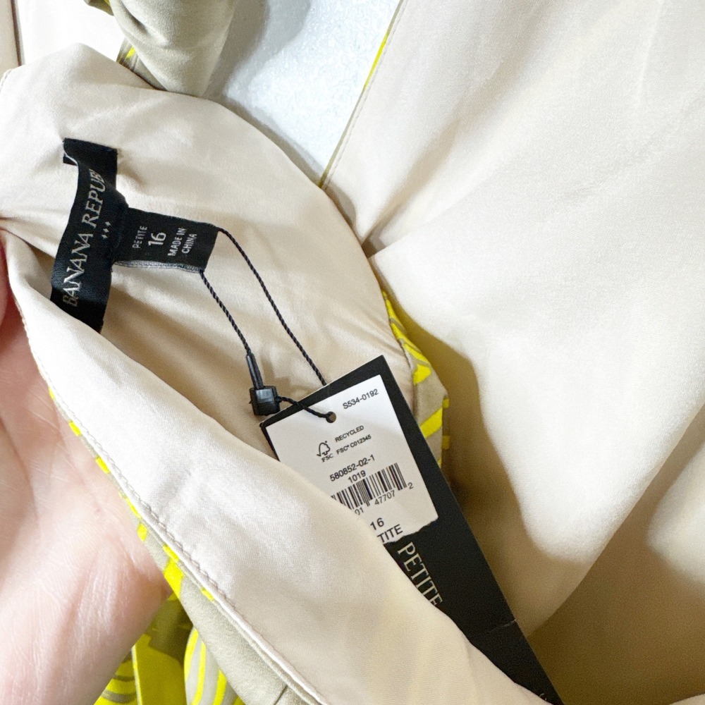 Banana Republic Halter Maxi Dress Yellow‎ Palm Print Petite 16 - Picture 6 of 10